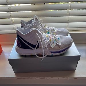 Nike basketball shoes